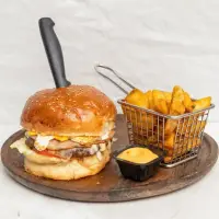 Manhattan burger